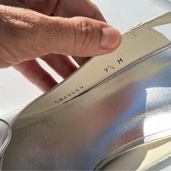 STUART Weitzman peep toe sling back silver high heels Sz 9.5 M - Picture 5 of 13